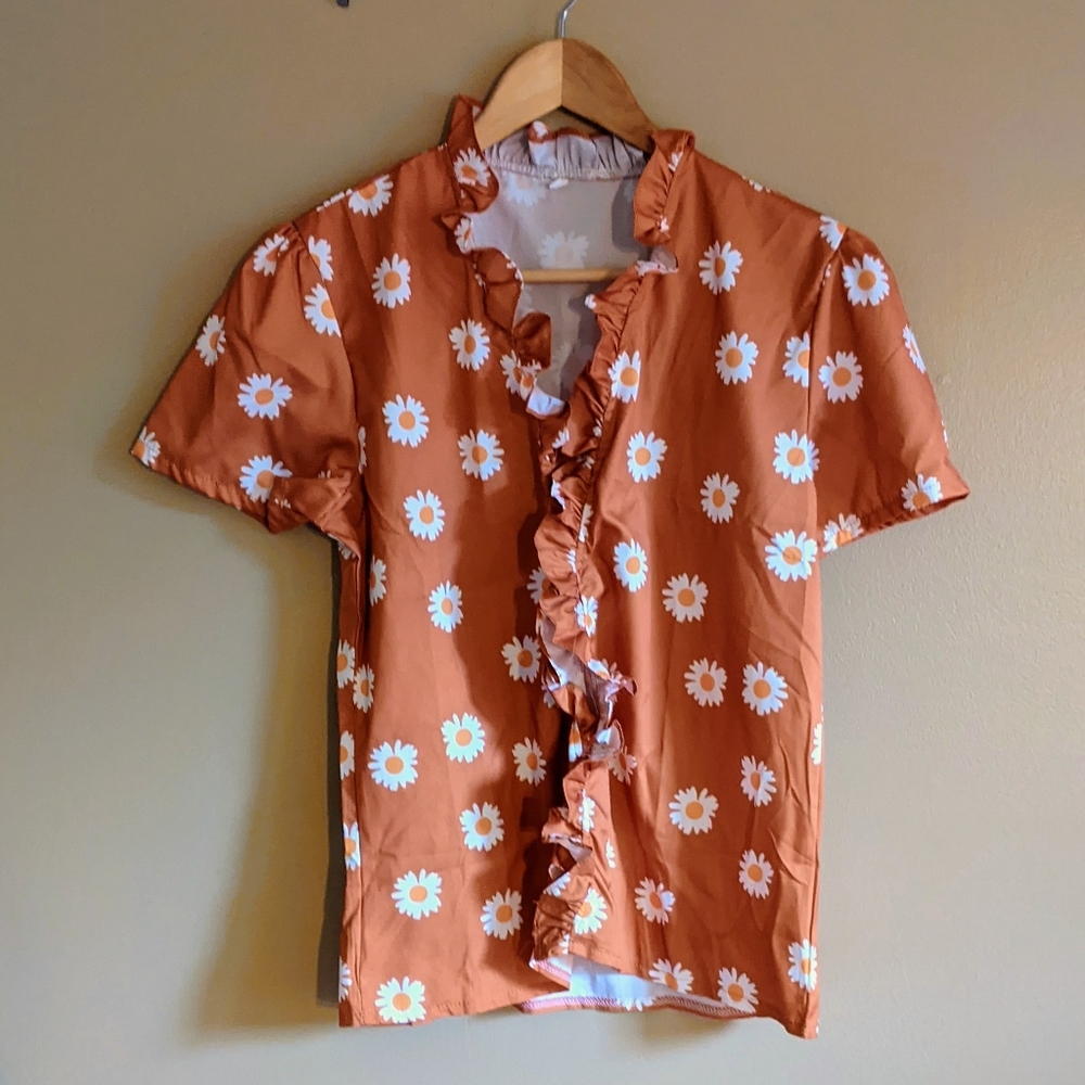Daisy top
